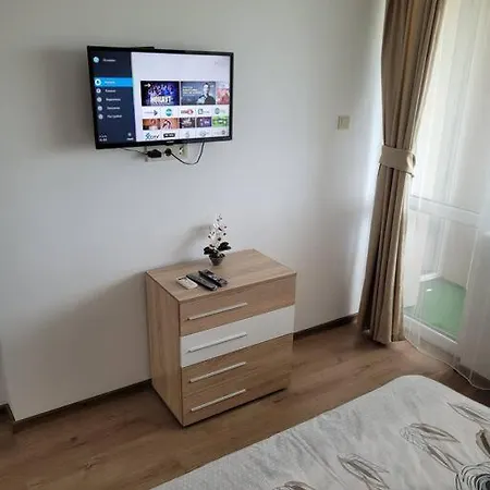 Апартаменты Ap.mihalevi 2bedrooms,living And Kitchen Варна