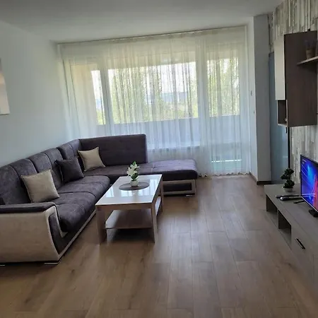 דירה Ap.mihalevi 2bedrooms,living And Kitchen *